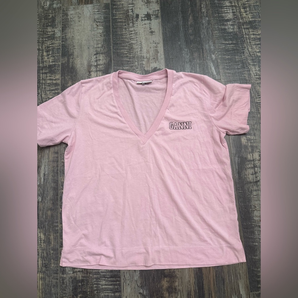 Ganni Light Pink V-Neck Logo Tee